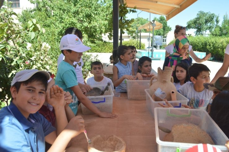 Mardin’in 'Çocuk Arkeolog'ları