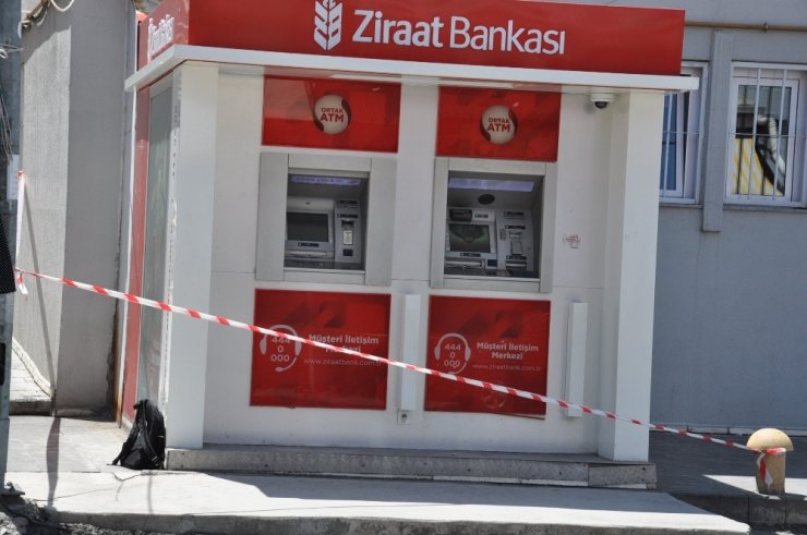 Kars’ta Şüpheli Paket Patlatıldı