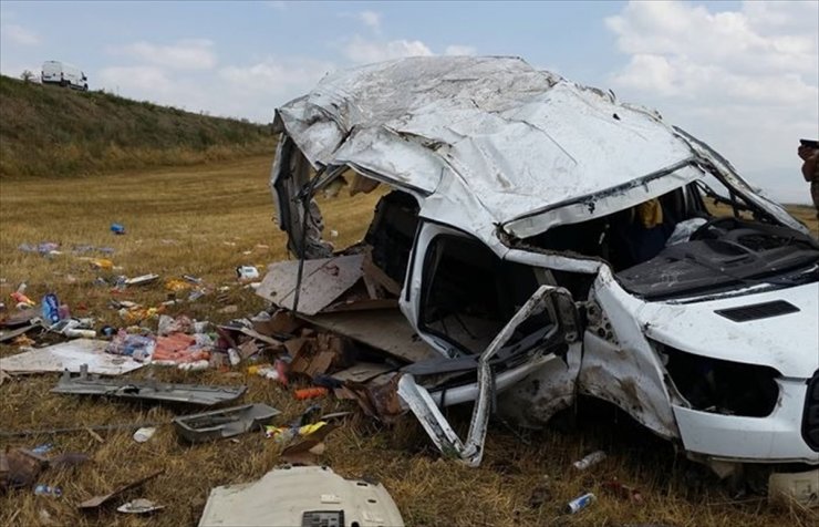 Selim'de Trafik Kazası: 1 Ölü