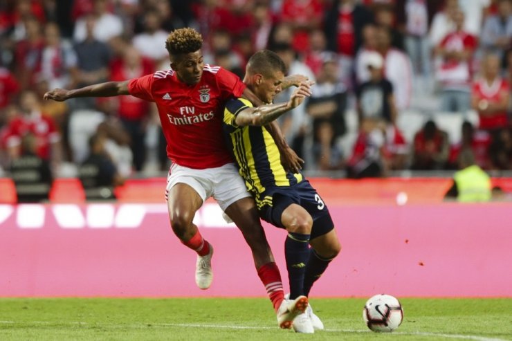 Benfica, Fenerbahçe’yi 1-0’la Geçti