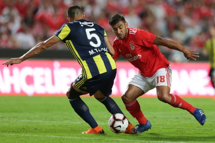 Benfica, Fenerbahçe’yi 1-0’la Geçti