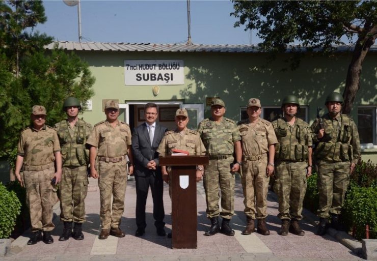 Orgeneral Arif Çetin, Sınırı Denetledi