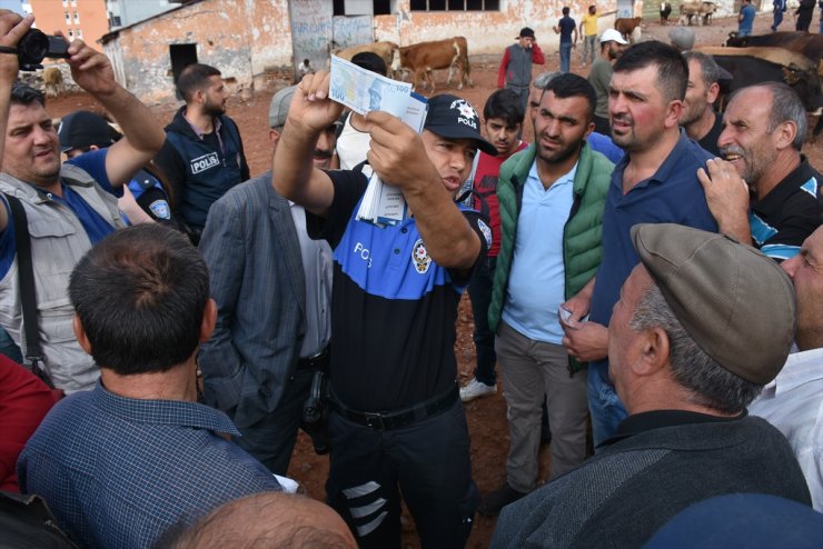 Hayvan Pazarında ‘Sahte Para’ Uyarısı