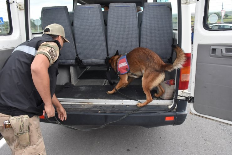 'Jandarma'dan Çikolatalı Denetim