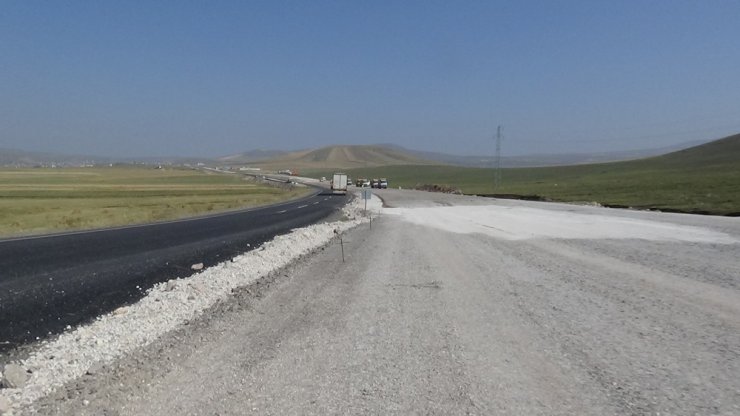 'Kars-Digor-Iğdır Yolu'nda Çalışmalar Devam Ediyor