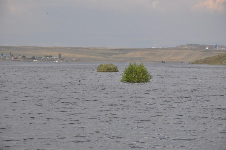 Kars Baraj Gölü'nde Su Seviyesi Yükseliyor
