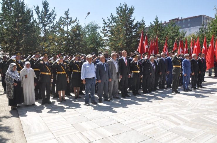 Kars’ta Zafer Bayramı Kutlamaları