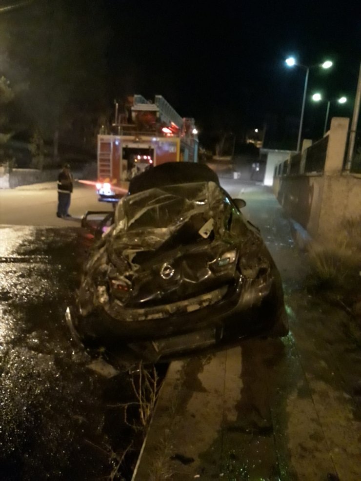 Sarıkamış’ta Trafik Kazası: 2 Yaralı