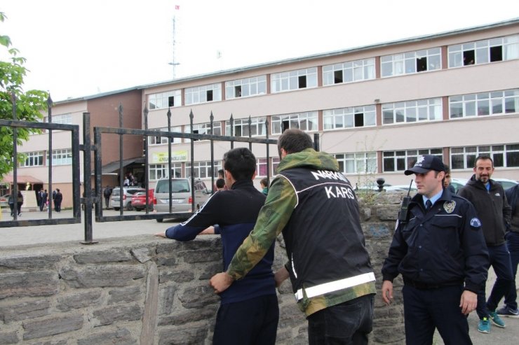 Kars’ta Polis Denetim Yaptı