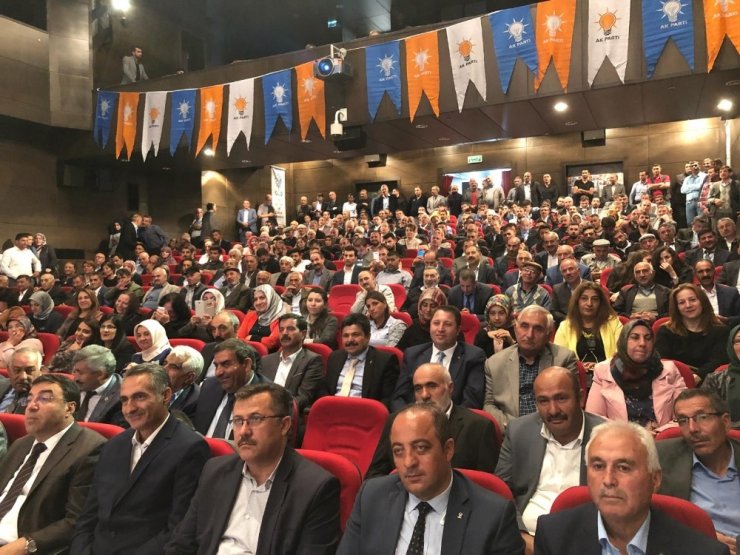 AK Parti'de Danışma Meclisi Toplantısı