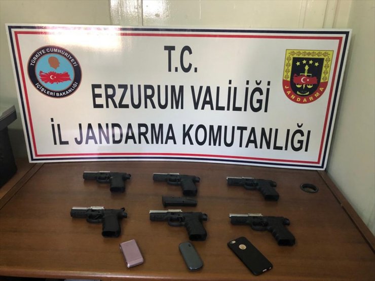 Erzurum'da Silah Kaçakçılığı Operasyonu
