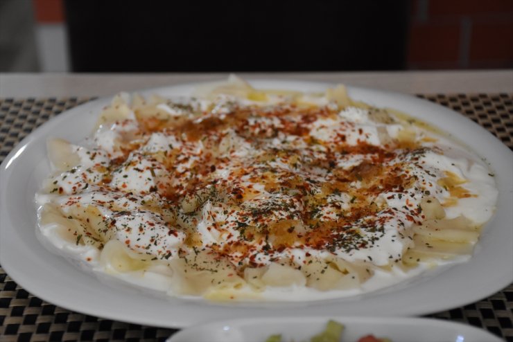 Kars'ın Yaprak Mantısı 'Hıngel'