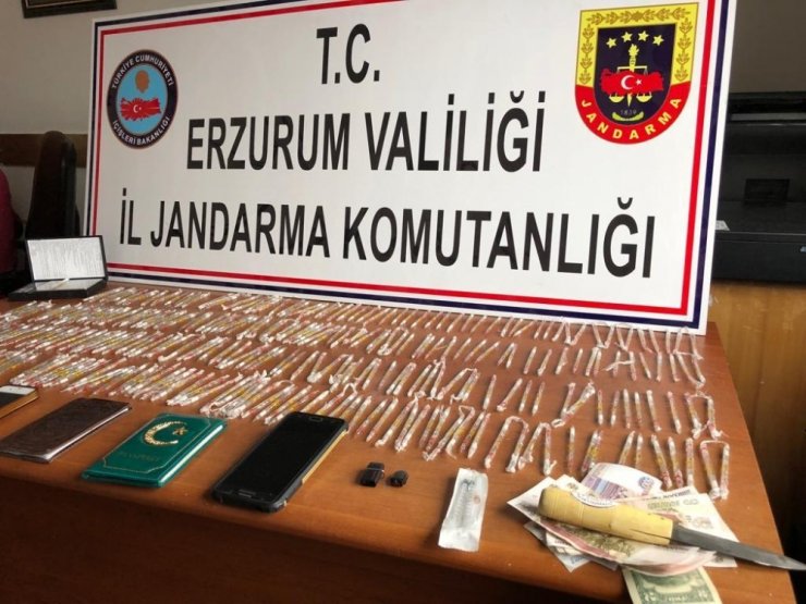Erzurum’da ‘Yılan Zehri’ Kaçakçılığı Operasyonu