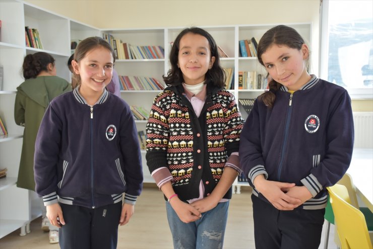 Yitirdiği Oğlunun Adını Kütüphanede Yaşatıyor