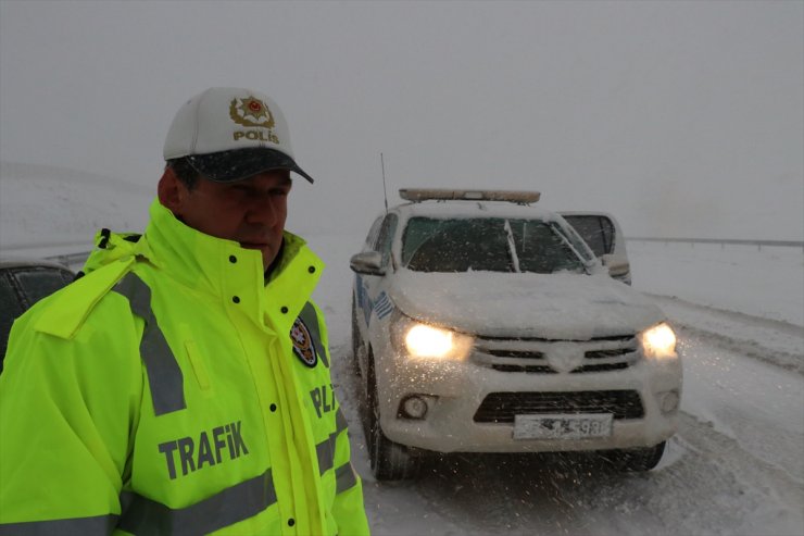 Erzincan'da Kar Yağışı