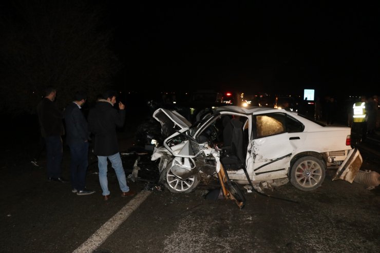 Iğdır'da İki Otomobil Çarpıştı: 7 Yaralı