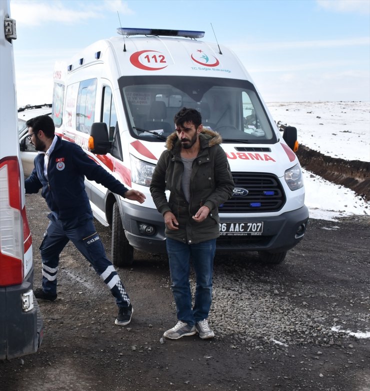 Kars'ta Trafik Kazası: 5 Yaralı