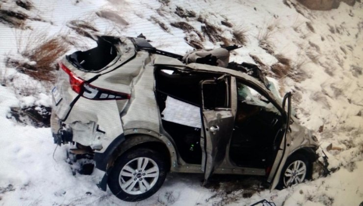 Sarıkamış’ta Trafik Kazası: 1 Ölü, 3 Yaralı