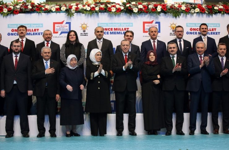 AK Parti, İstanbul Adaylarını Tanıttı