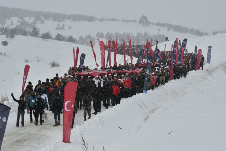 Sarıkamış Şehitlerini Anma Yürüyüşü Başladı