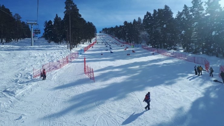 ‘Snowboard Yarışları’ Sona Erdi