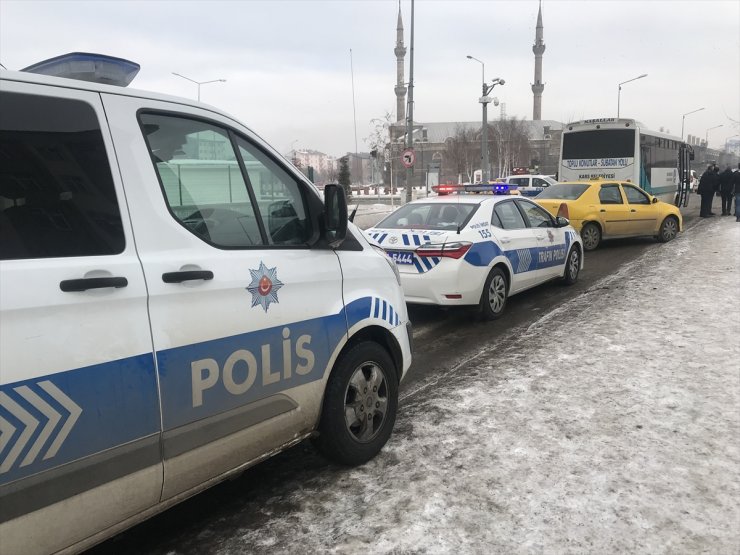 Halk Otobüsü Şoförü Bıçaklandı