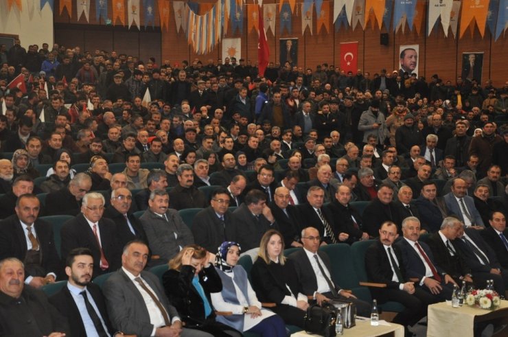 AK Parti'de Aday Tanıtım Toplantısı