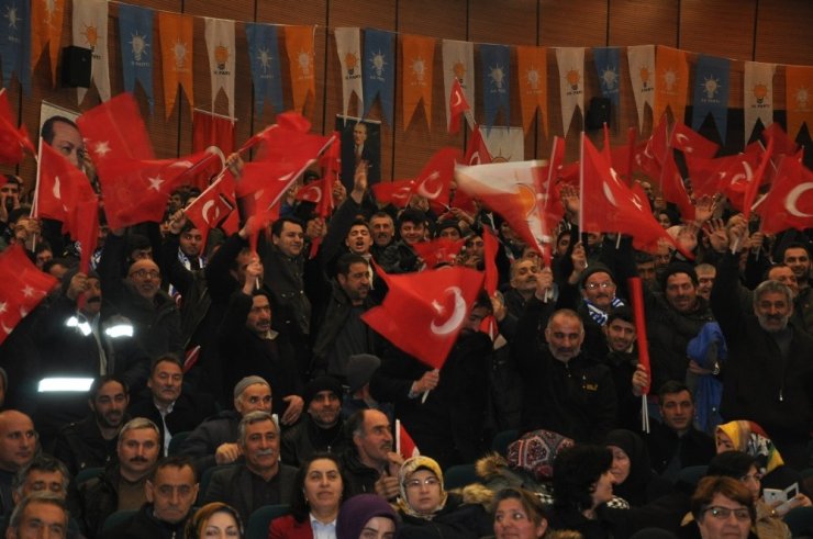 AK Parti'de Aday Tanıtım Toplantısı