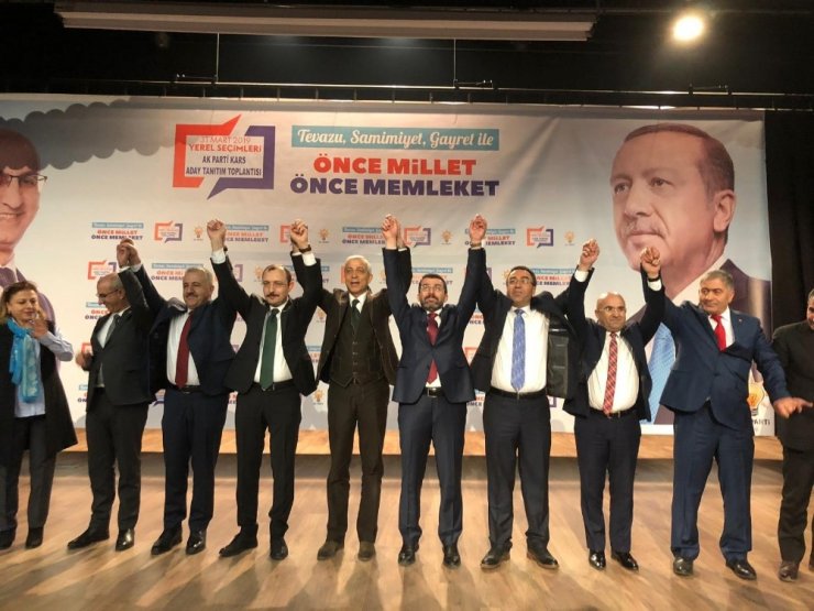 AK Parti'de Aday Tanıtım Toplantısı