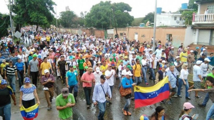 Venezuela’da Siyasi Kriz