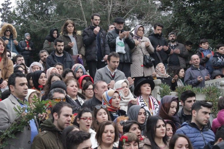 Barış Manço Mezarı Başında Anıldı