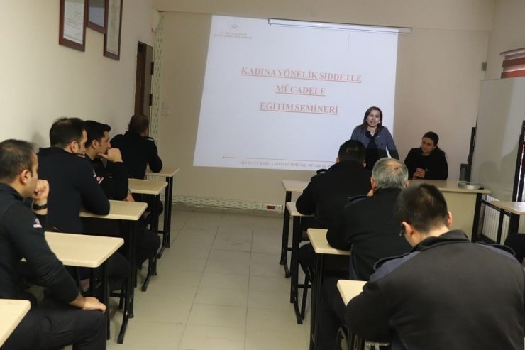 Cezaevi Personeline ‘Eğitim Semineri’