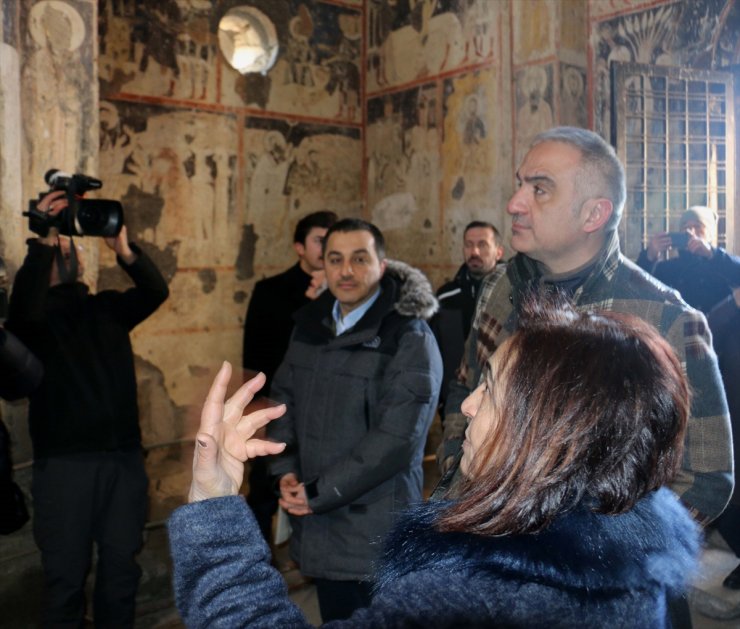 Bakan Ersoy Kars'ta İncelemelerde Bulundu