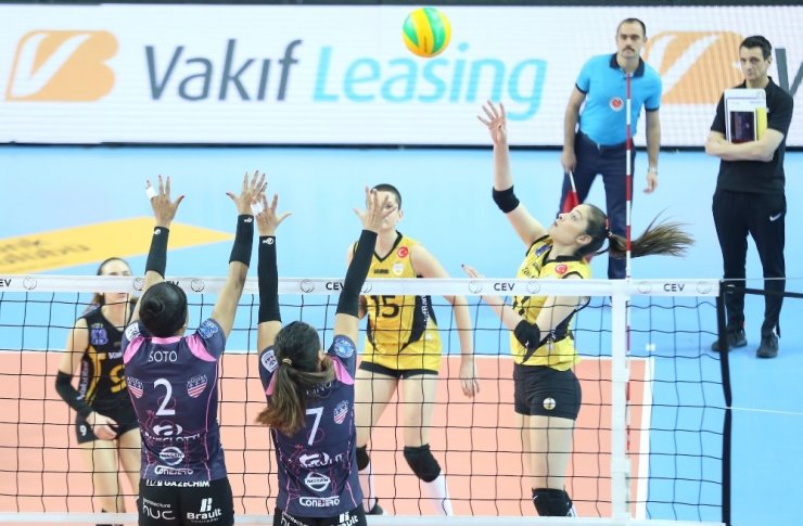 Vakıfbank, Namağlup Çeyrek Finalde