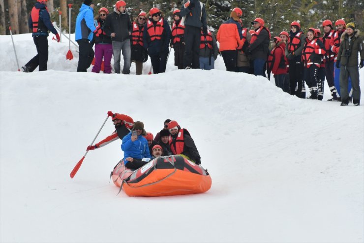 Büyükelçilerin ‘Karda Rafting’ Yarışı