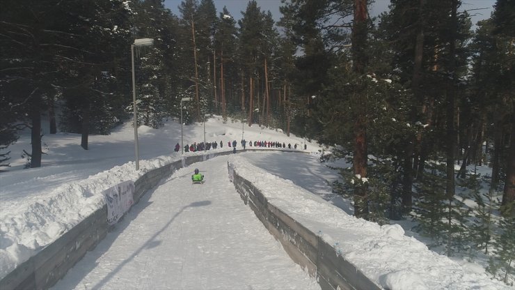 Kulüplerarası 'Kızak Şampiyonası' Başladı