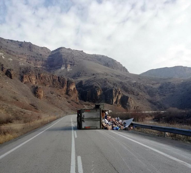 Sarıkamış’ta Trafik Kazası: 1 Yaralı