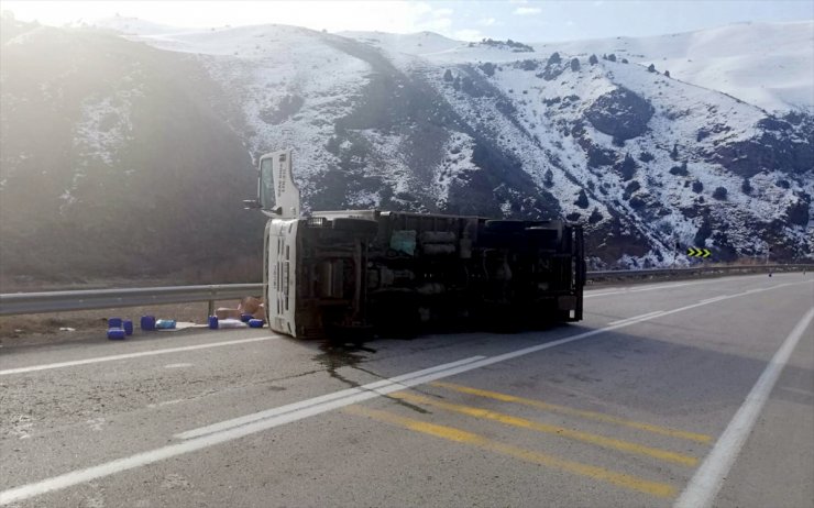 Sarıkamış’ta Trafik Kazası: 1 Yaralı