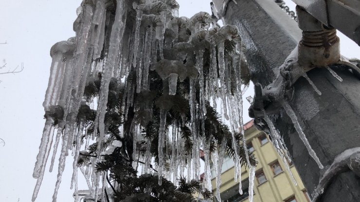 Kars’ta Kar Yağışı Etkili Oluyor