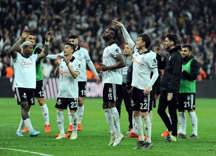 Beşiktaş, Başakşehir'i Affetmedi