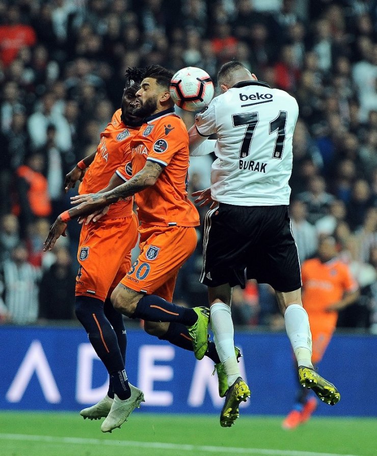 Beşiktaş, Başakşehir'i Affetmedi