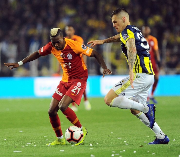 Fenerbahçe: 1 - Galatasaray: 1