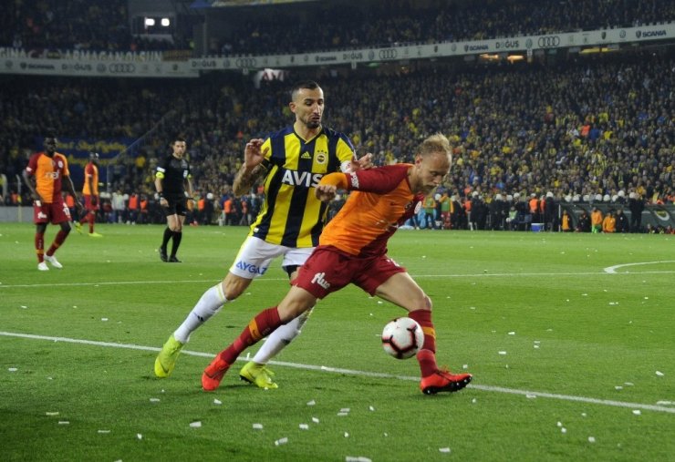 Fenerbahçe: 1 - Galatasaray: 1