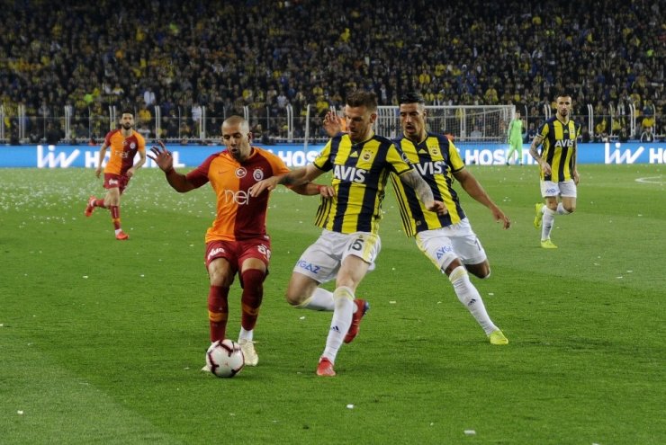 Fenerbahçe: 1 - Galatasaray: 1