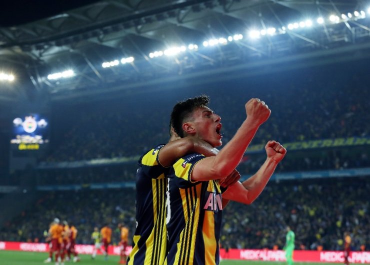 Fenerbahçe: 1 - Galatasaray: 1