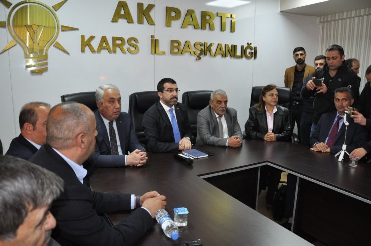 AK Parti’de Değerlendirme Toplantısı