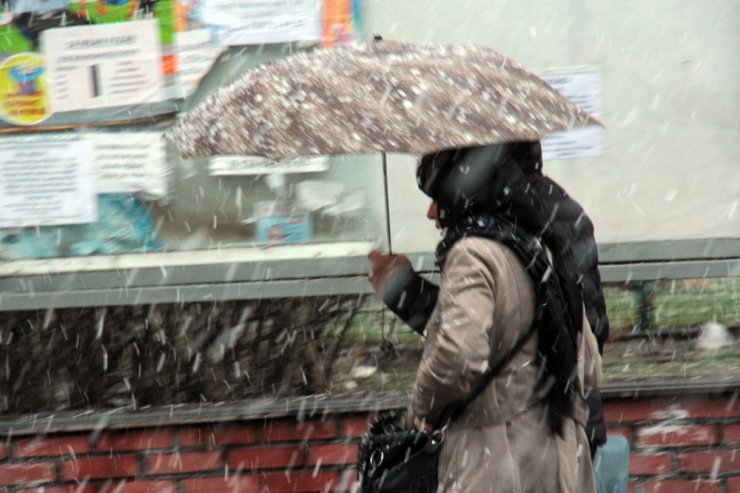 Nisan’da Ardahan’da Kar Sürprizi