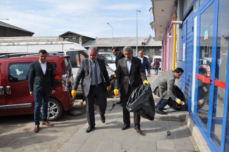 Bilgen 'Temiz Şehir' Kampanyasını Başlattı