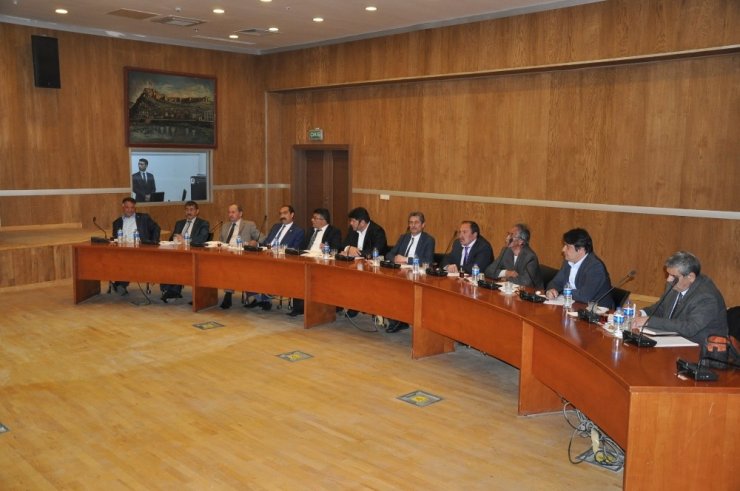 Kars Belediye Meclisi Toplandı