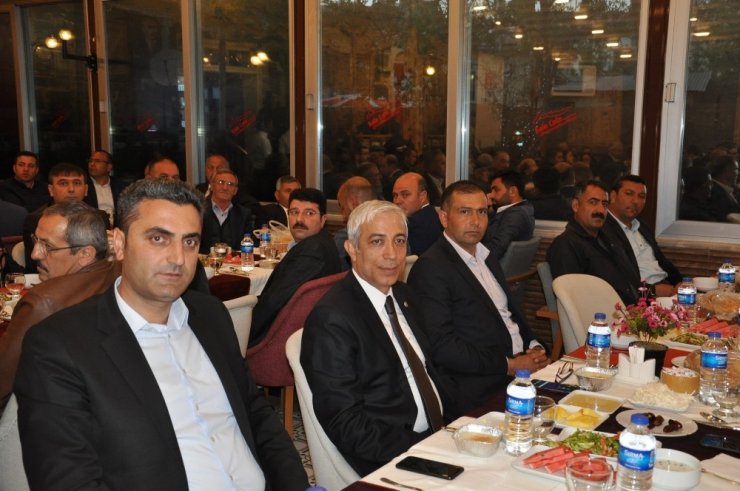 AK Parti’den Kars’ta İftar Yemeği